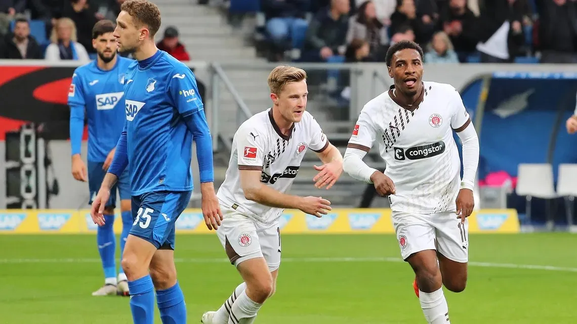 Super Eagles hopeful Afolayan dunks on Akpoguma in Bundesliga Nigerian derby