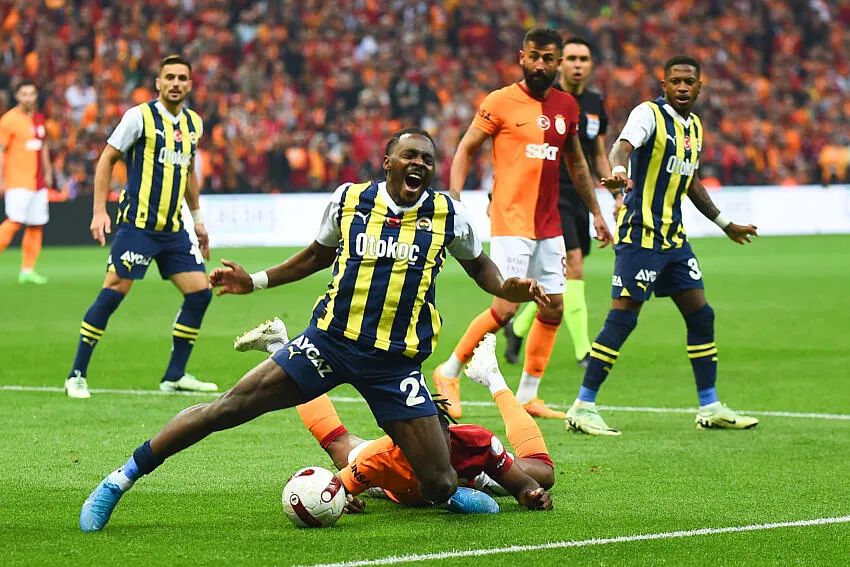 Turkish giants on war path over Super Eagles star