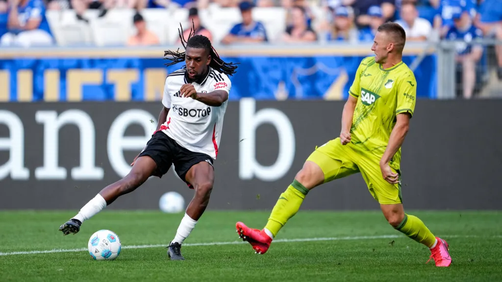 Alex Iwobi fired up for Premier League season