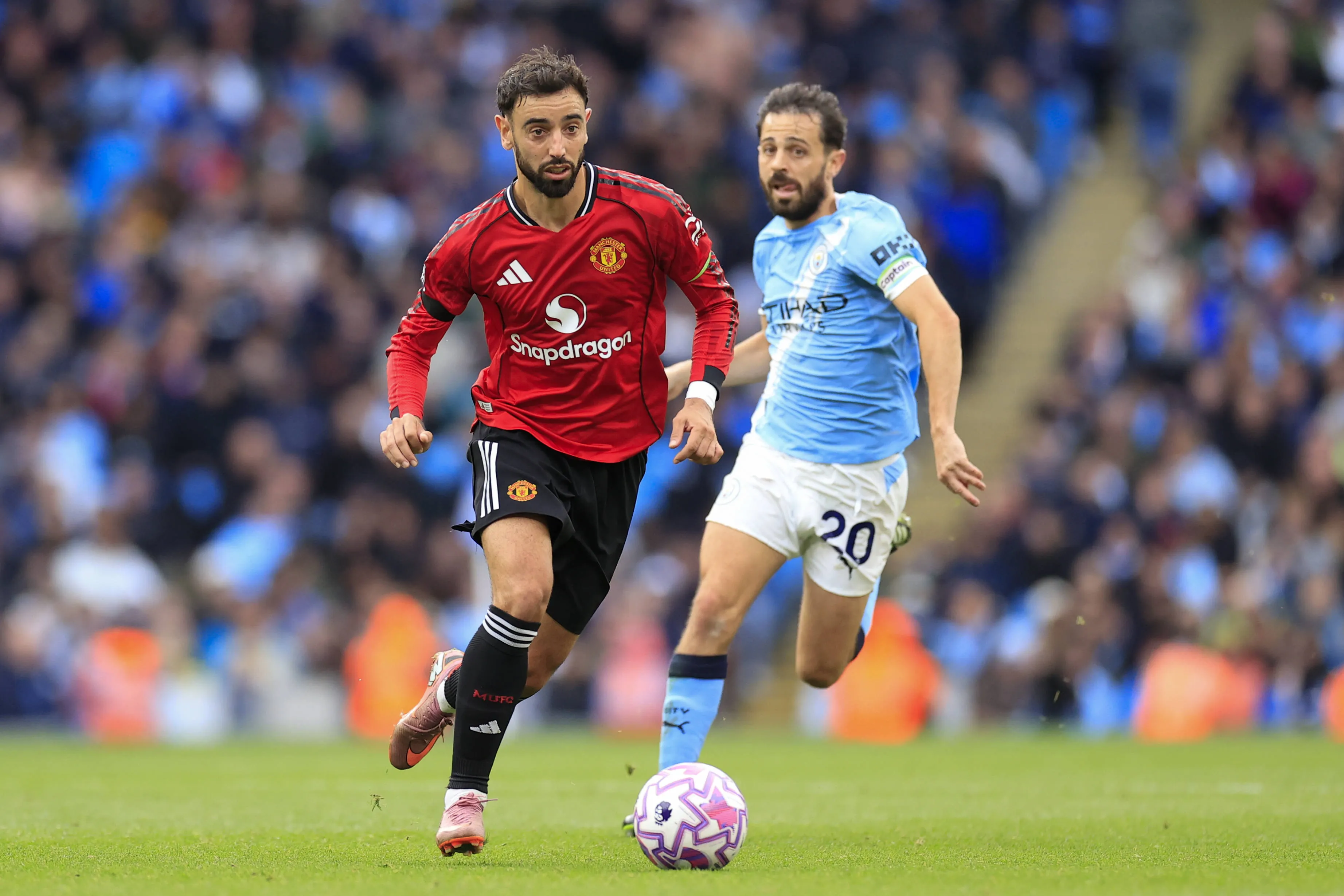 Portugal midfielders Bruno Fernandes and Bernardo Silva