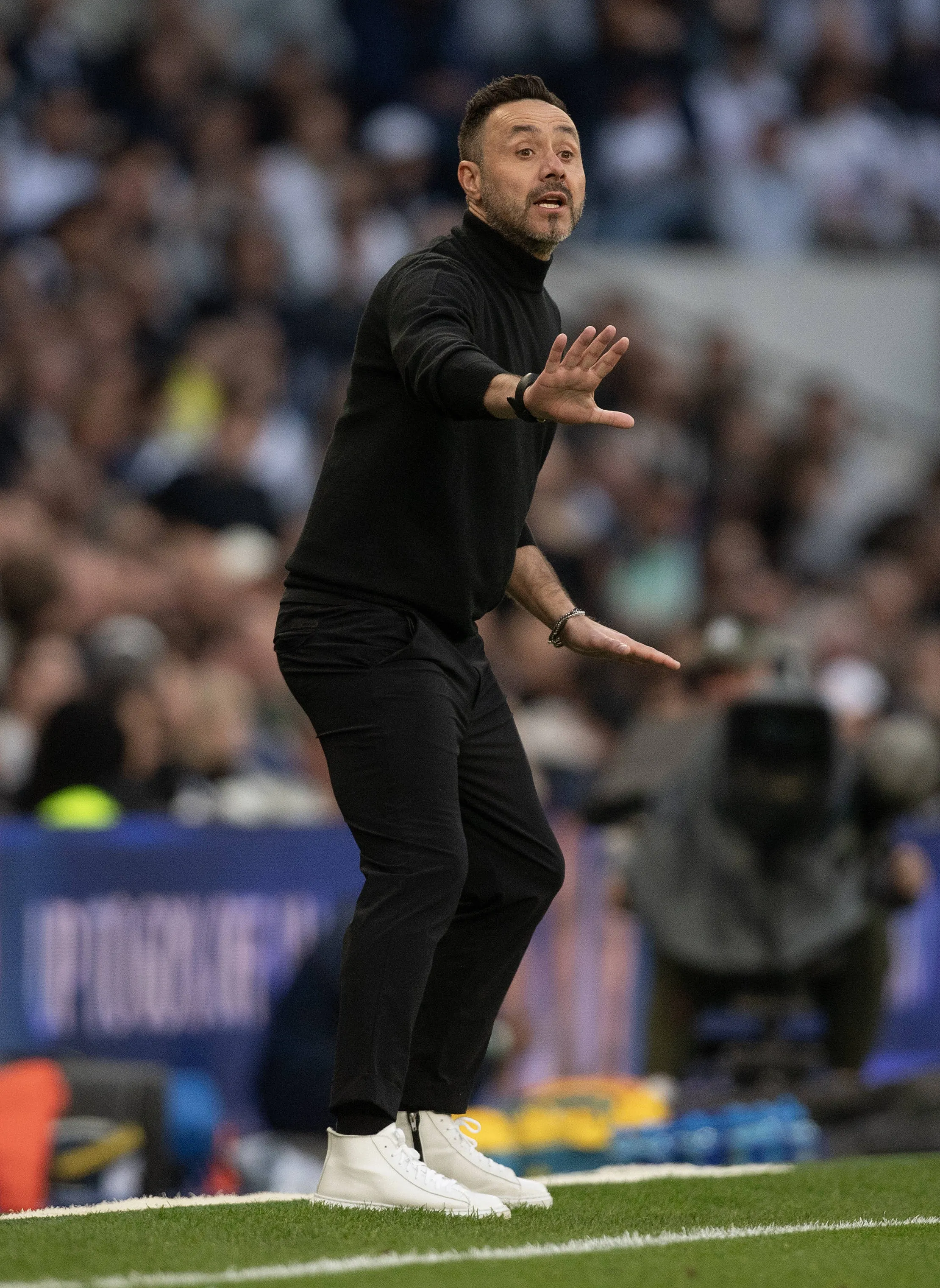 Tottenham Hotspur Head Coach Roberto De Zerbi