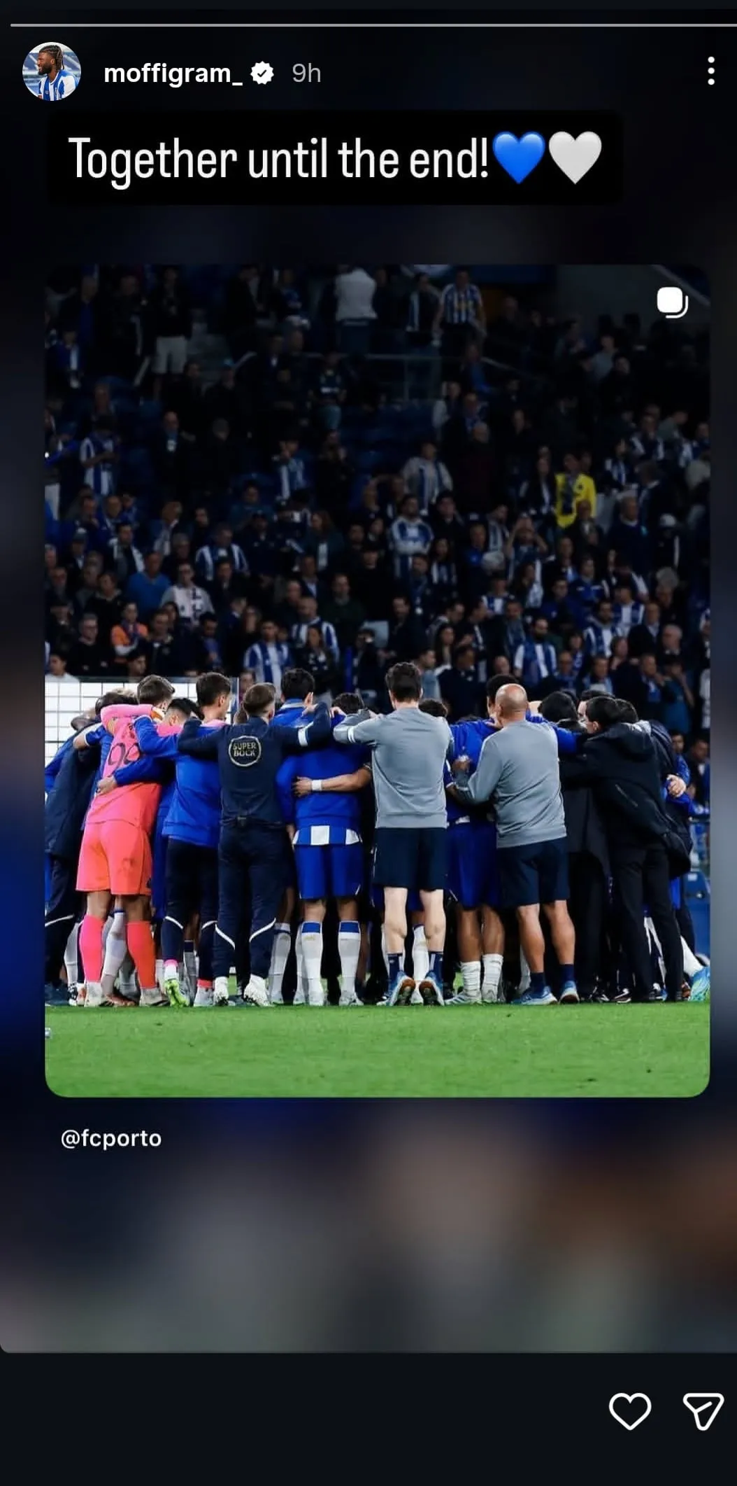 Terem Moffi encourages Porto teammates 