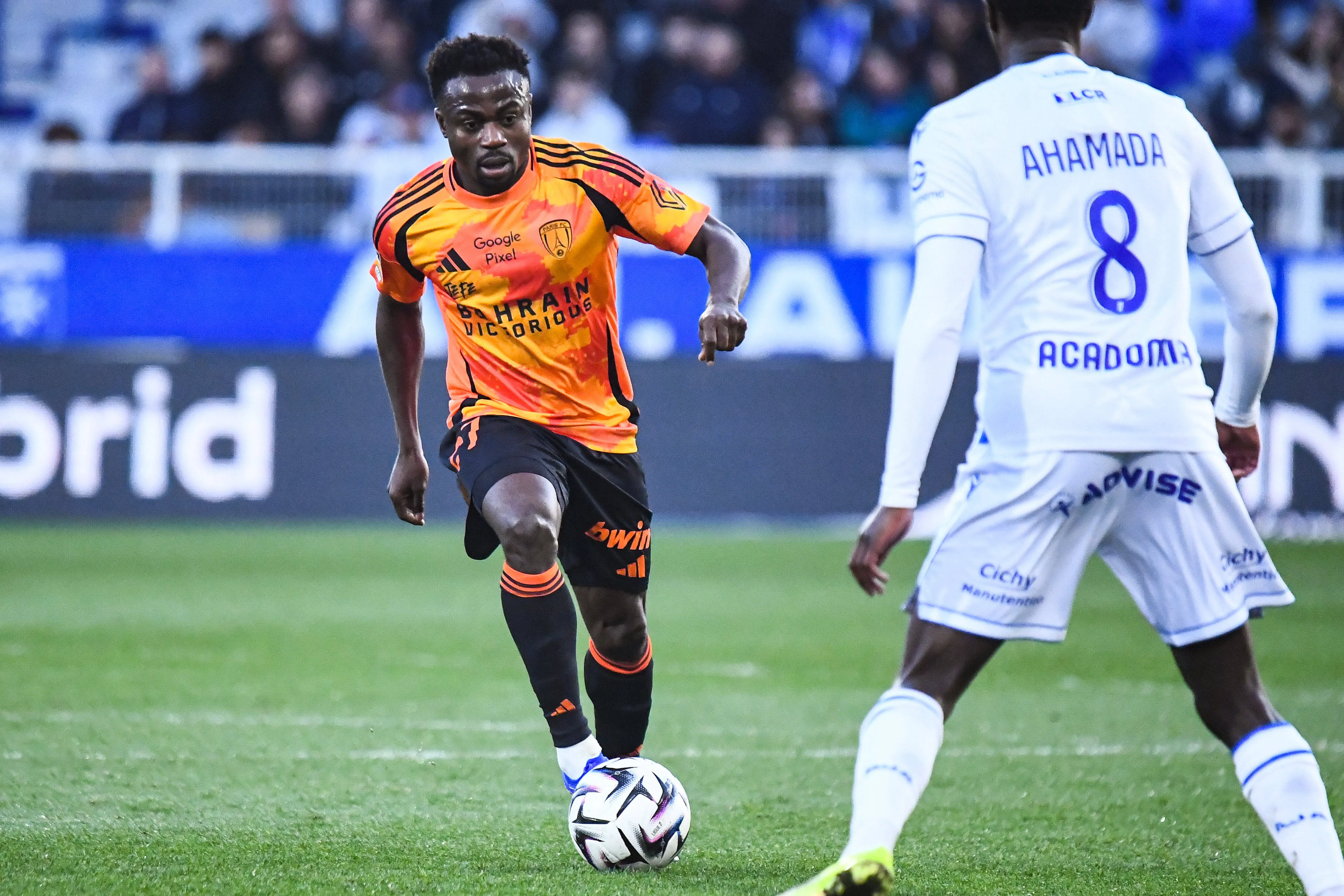 Paris FC winger Moses Simon