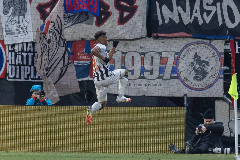 Carlos: Spanish-Nigerian striker scores and fumbles in Basel's entertaining draw