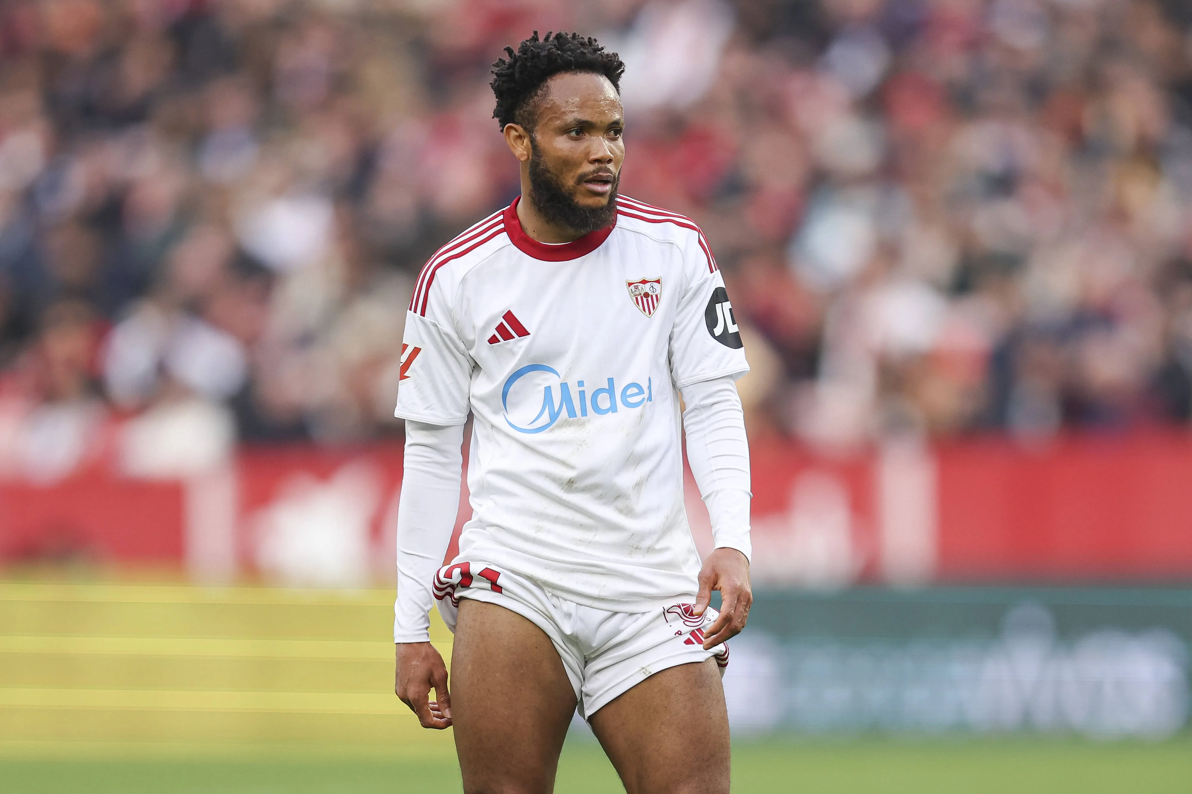 Chidera Ejuke in action for Sevilla