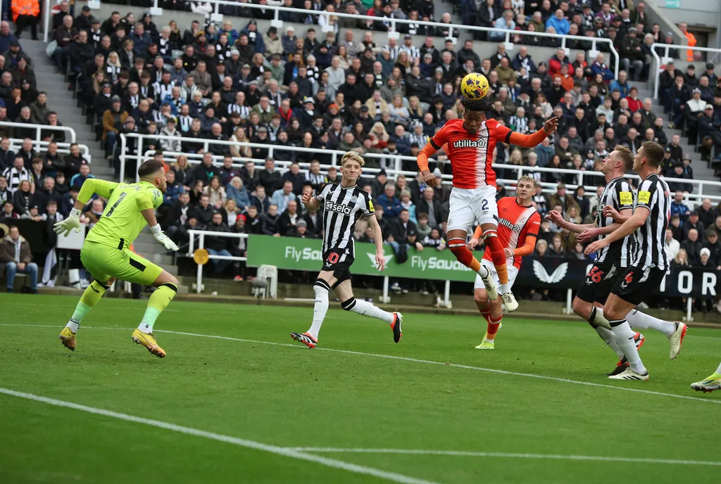 Gabriel Osho @ Icon Sport