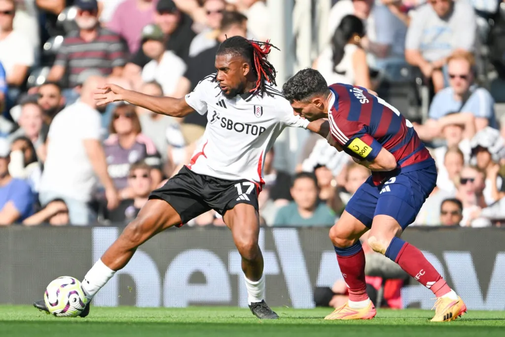 Iwobi declares: 'We&rsquo;re ready to challenge for a Champions League spot'