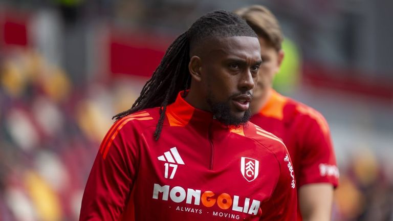 Alex Iwobi snubs Wenger, Rohr, Benitez, names the manager who changed his career