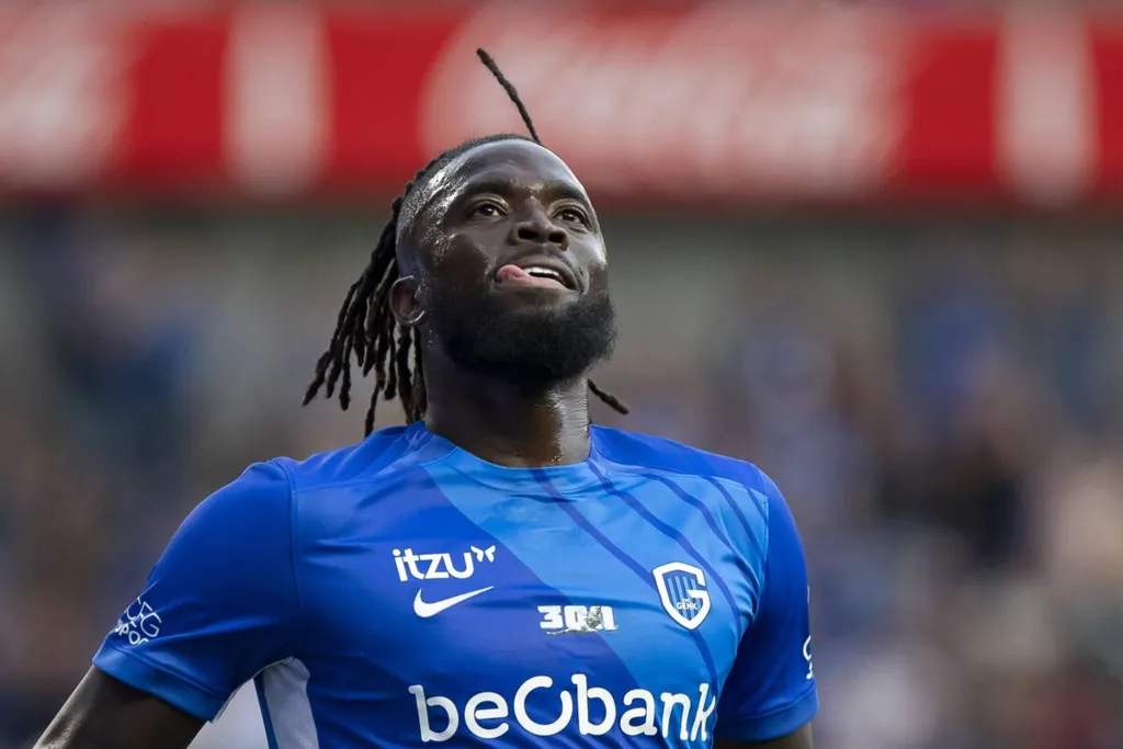 Clinical Arokodare shines again as Genk secure dominant win over Dender