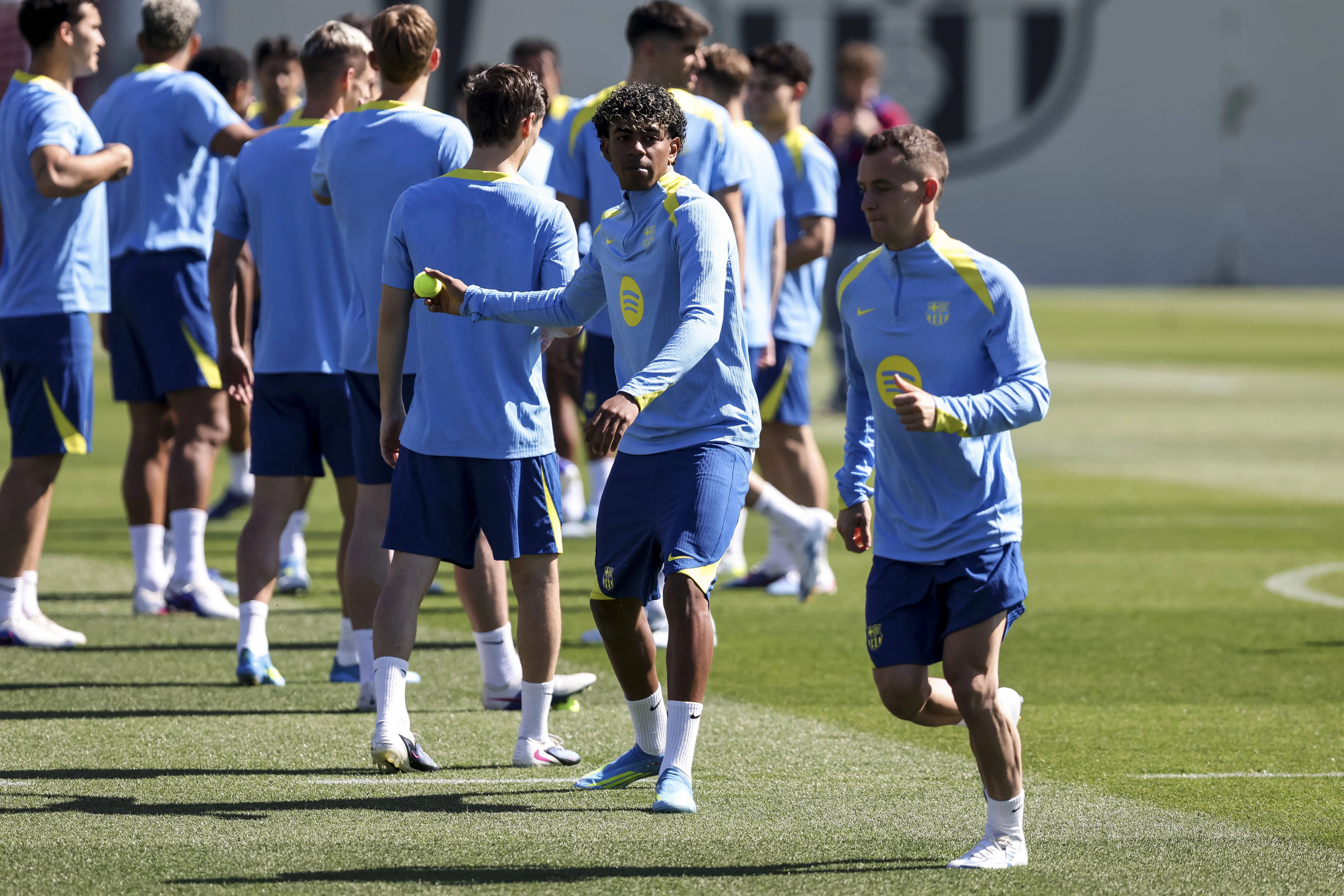 Barcelona players in training