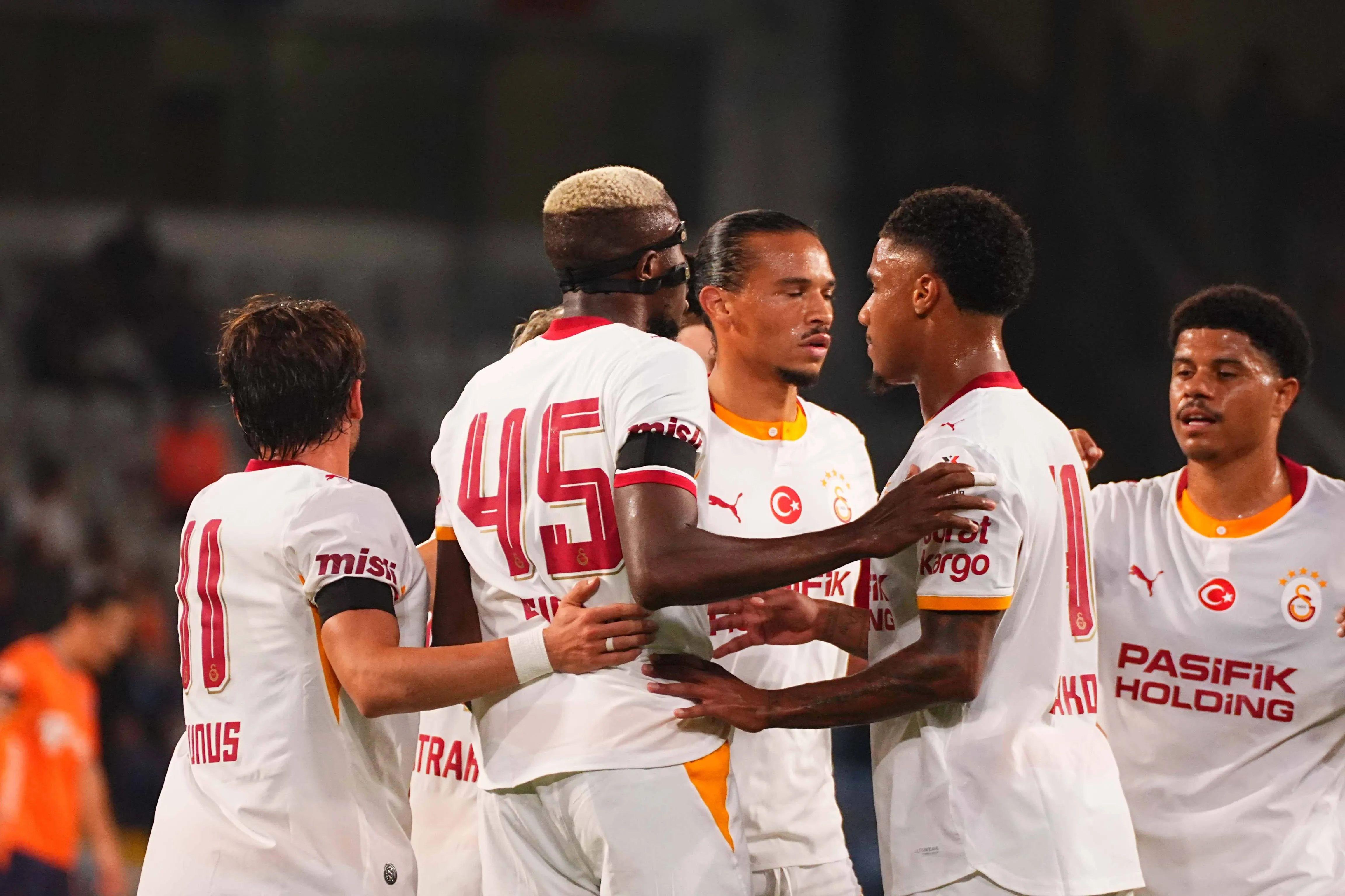 Victor Osimhen of Galatasaray SK celebrates.