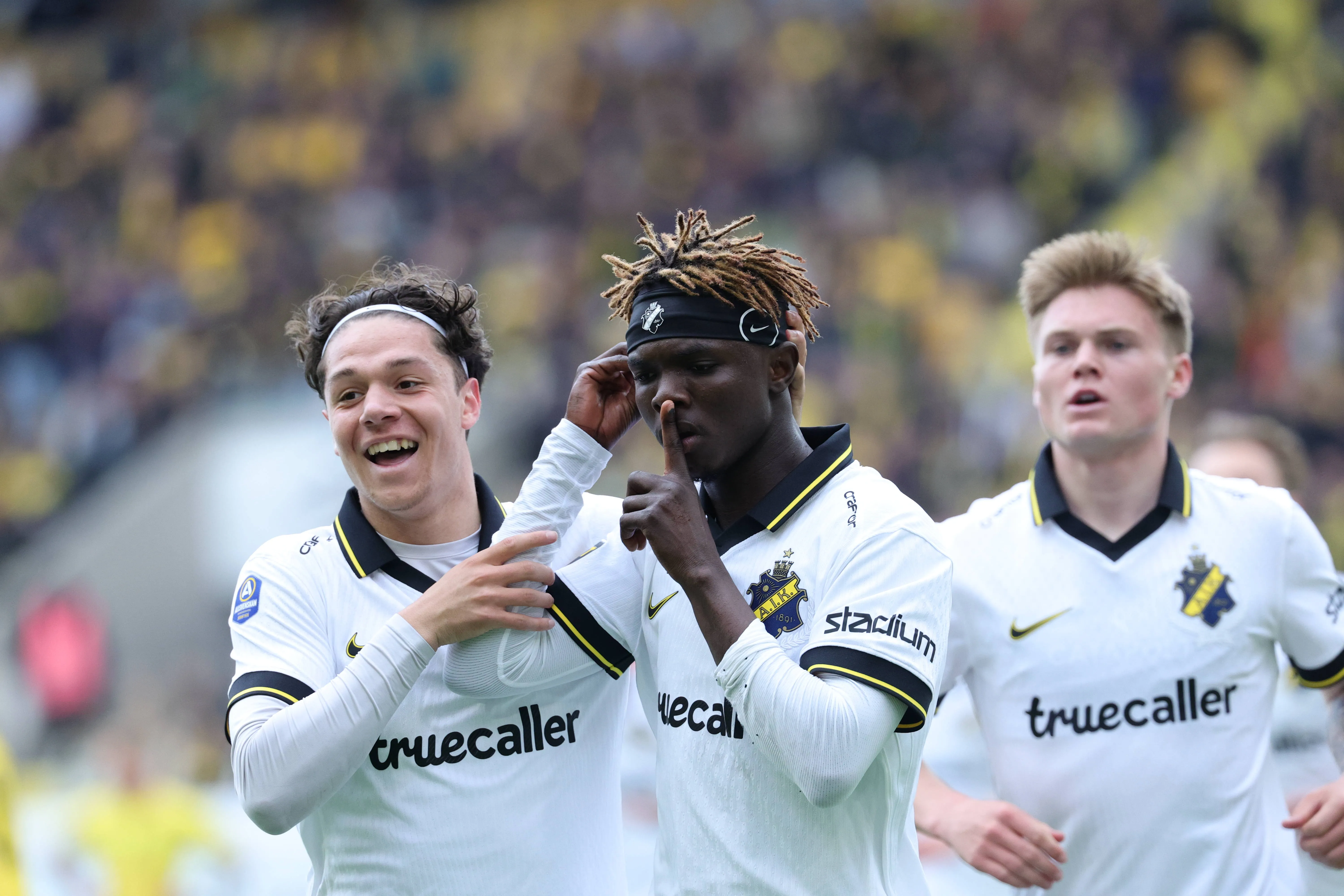Zadok Yohanna in action for AIK