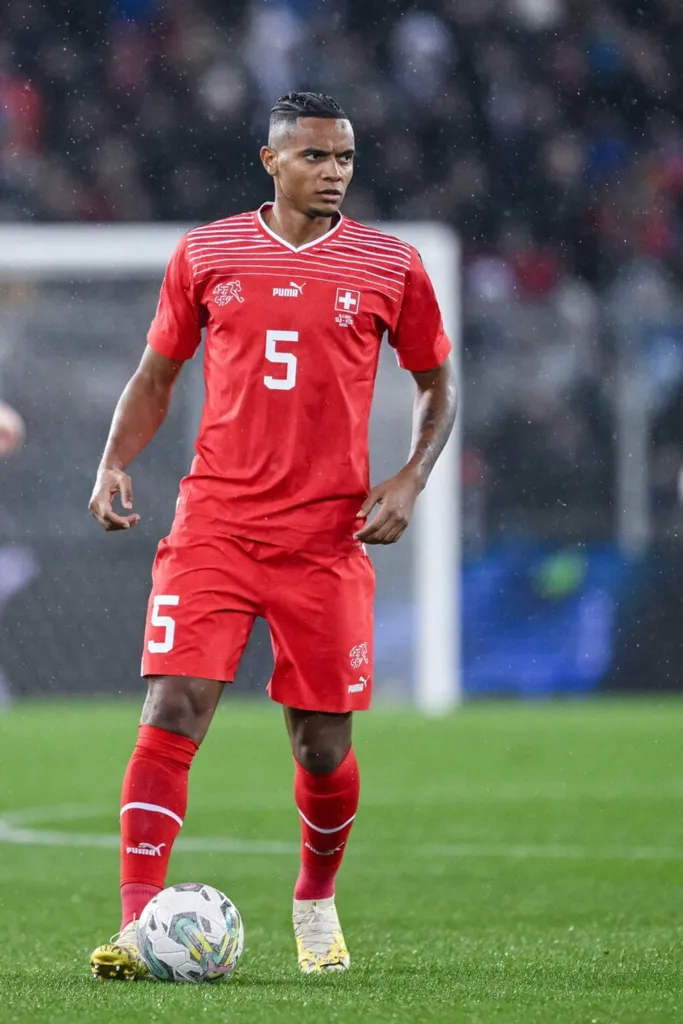 Manuel Akanji @ Icon Sport