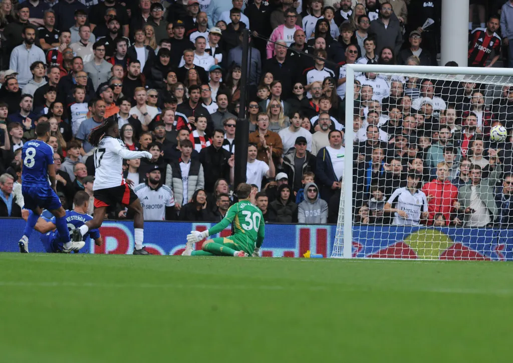 Iwobi decisive as Fulham triumph over Ndidi's Leicester