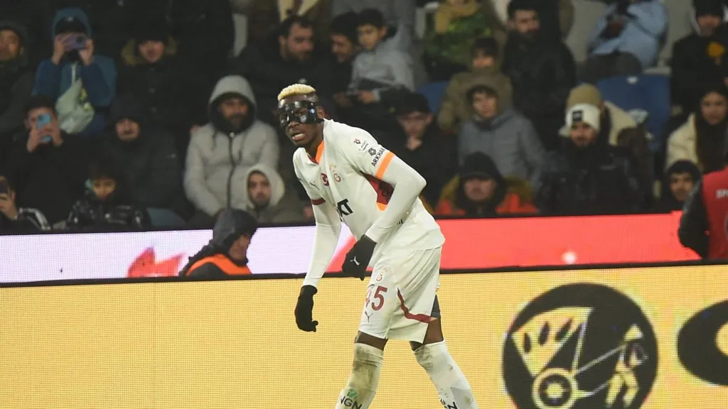 Osimhen scores, Bamigboye watches as Hatayspor hold Galatasaray in Naija derby