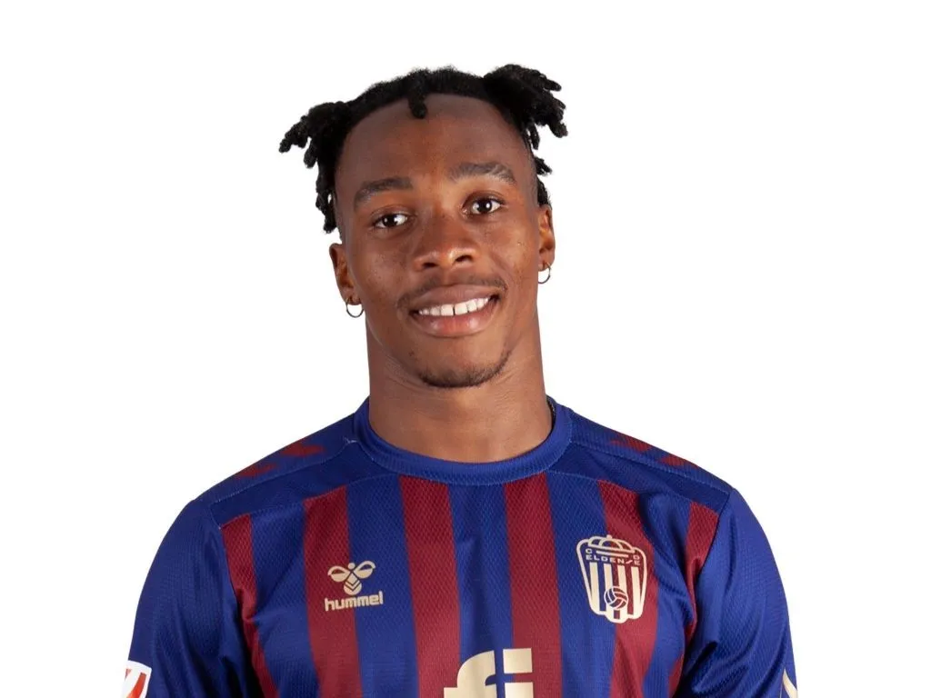 Nigeria players transfer news and rumours: Boavista determined to keep Super Eagles full-back Onyemaechi