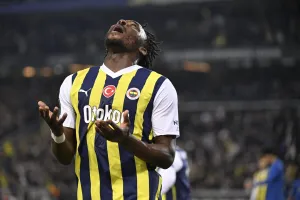 Osayi-Samuel: Fenerbahce table contract renewal with bumper salary proposal
