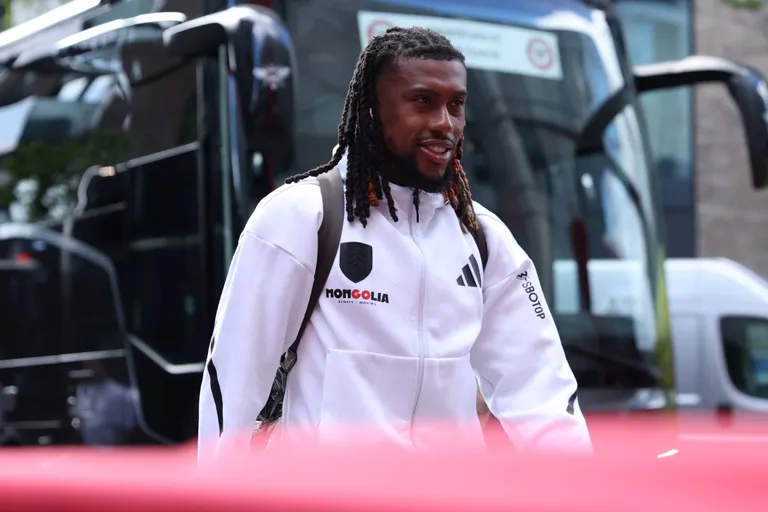 Alex Iwobi to Benfica: Time for Super Eagles star to quit Premier League for Portugal?