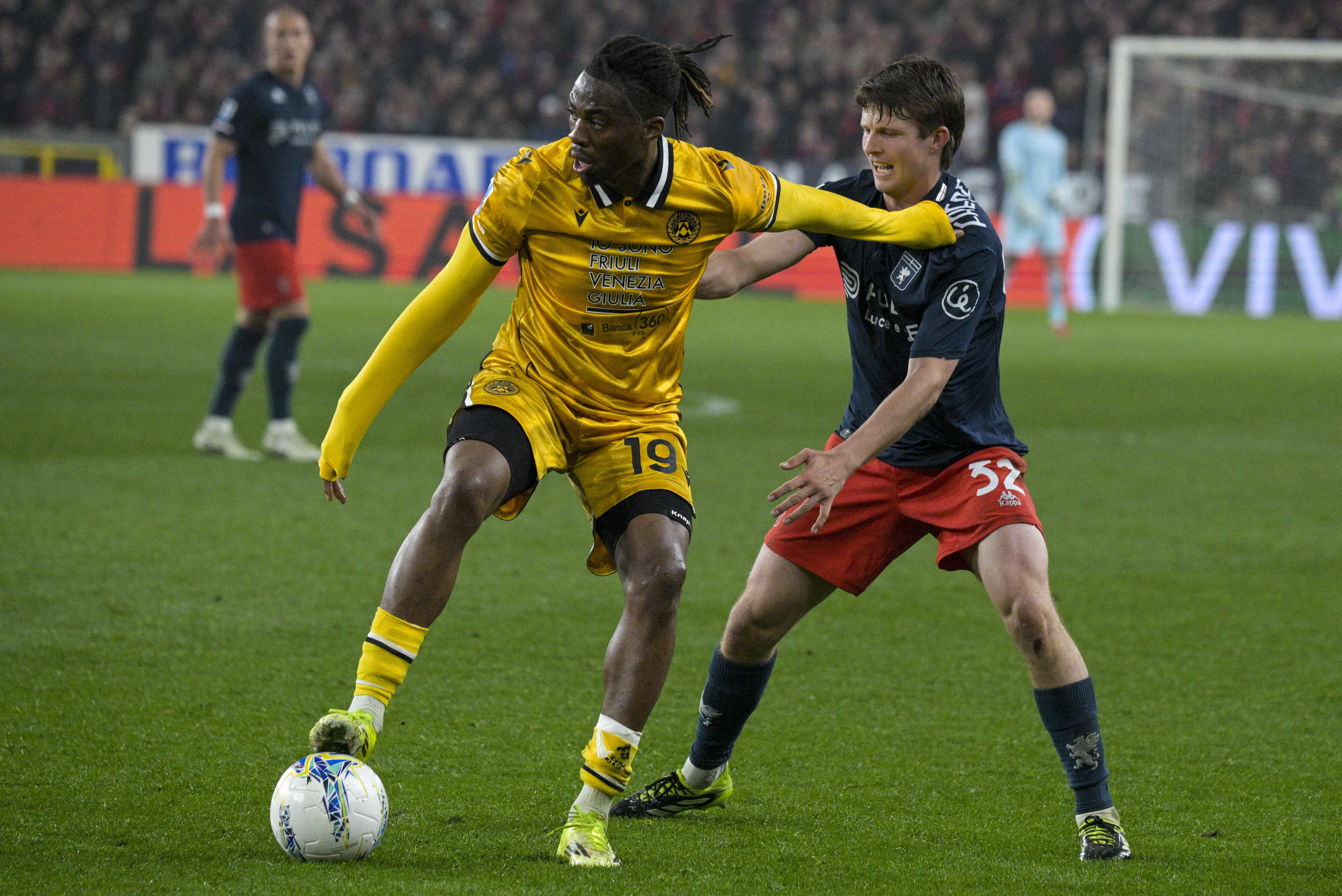 Udinese star Kingsley Ehizibue (19)