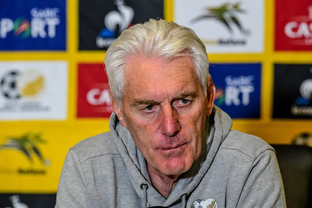 Super Eagles vs Rwanda: Bafana boss Broos makes stunning prediction