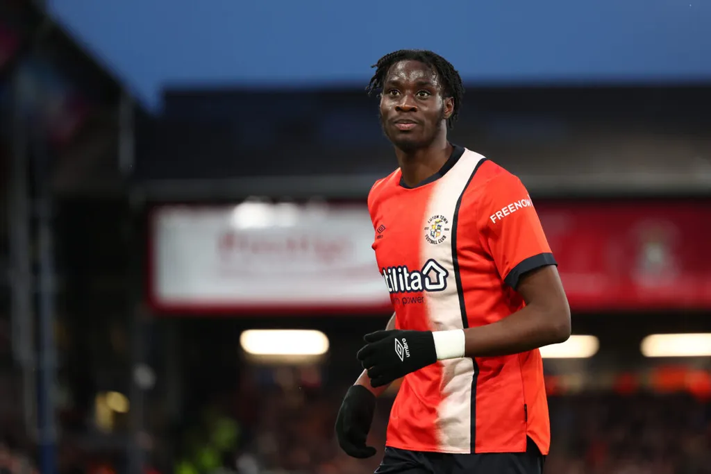 Has Elijah Adebayo stolen Onuachu's Super Eagles Plan B spot?