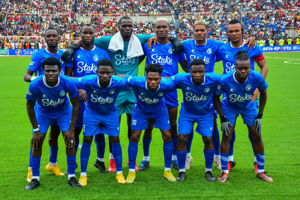 Enyimba during The Nigeria Premier Football League match between Rangers International and Enyimba football Club at Nnamdi Azikiwe Stadium on June 9, 2024 in Enugu, Nigeria. 
