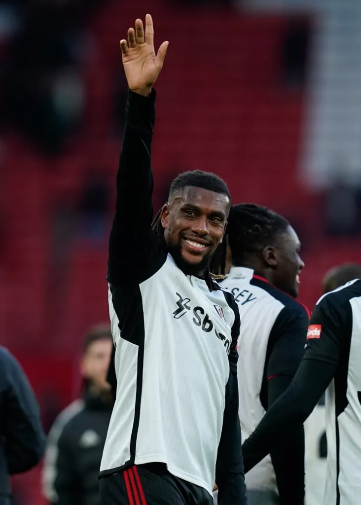 ICONSPORT_191791_0111 (1)