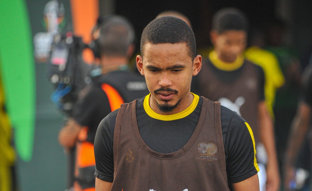 Oswin Appollis boost for Kaizer Chiefs following MC Alger delay?