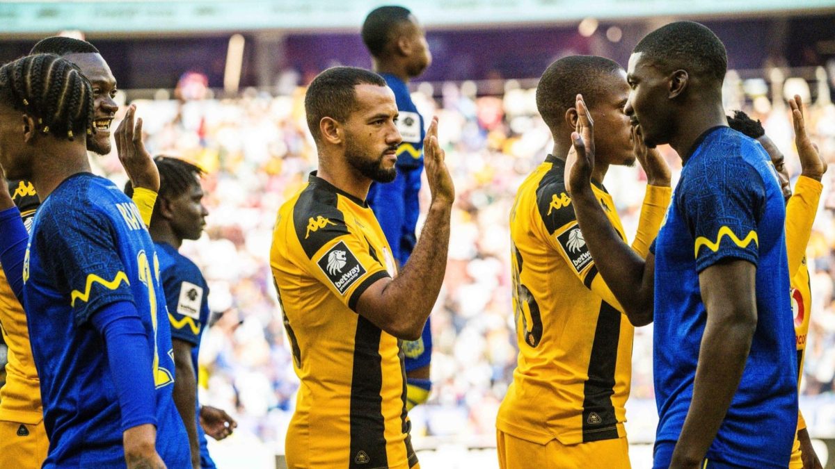 ‘Chiefs are a curse, Riveiro must coach them as a side hustle! Everyone just kicks ball’