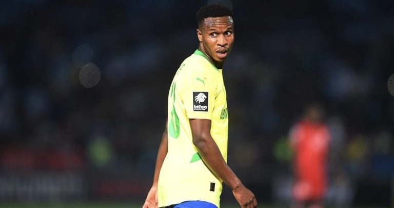 Cardoso explains why he benched Zwane against Pyramids