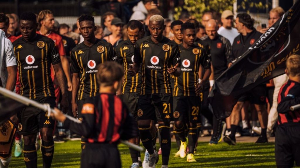 Kaizer Chiefs 4