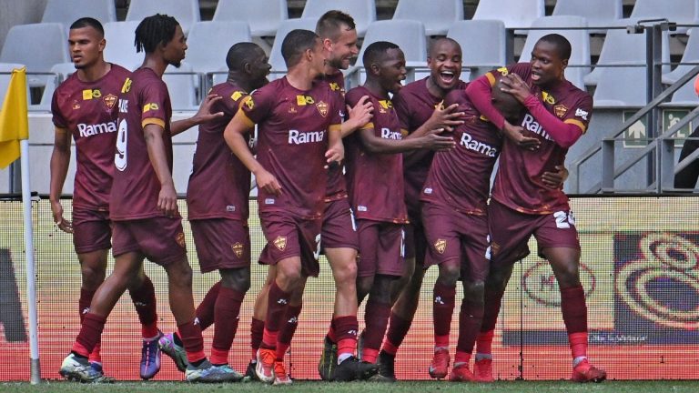 MTN8: Stellenbosch win five-goal thriller against AmaZulu to seal semis slot