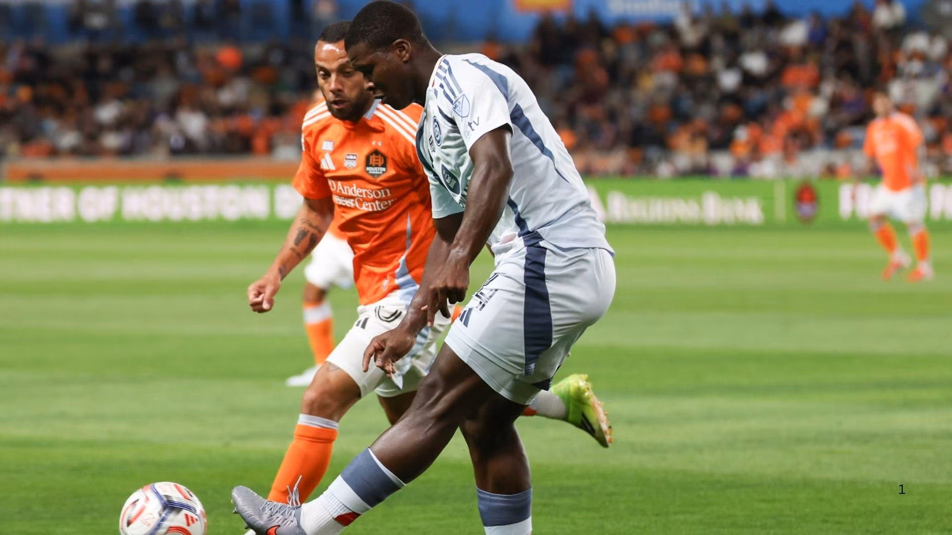 Mbekezeli Mbokazi playing for Chicago Fire against Houston Dynamos.