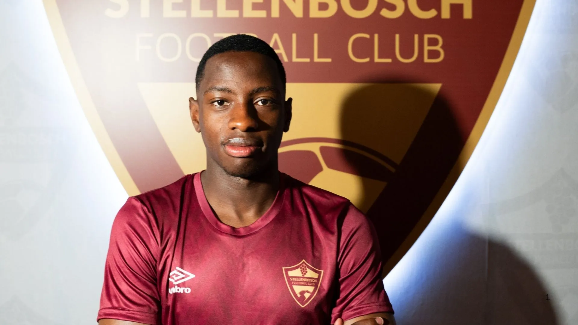Midfielder Gopolang Taunyana has signed for Stellenbosch from Kaizer Chiefs.