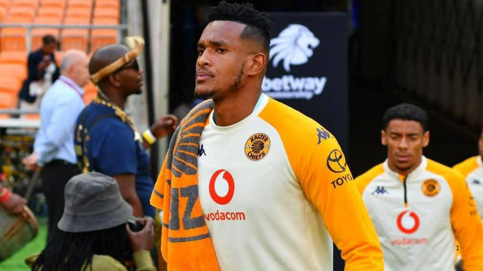 ‘Ungrateful’ Chiefs criticised over Ntwari treatment – ‘He turned down three offers to stay’