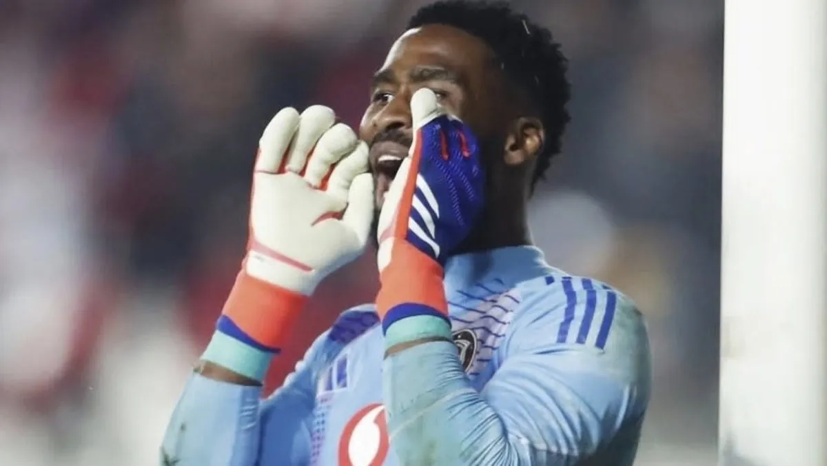 Emotional ex-Bafana keeper praises Chaine – ‘I was crying! He has gotten Pirates 15 points’