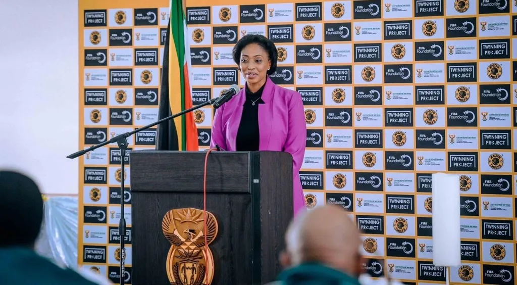 Kaizer Chiefs helping prisoners win