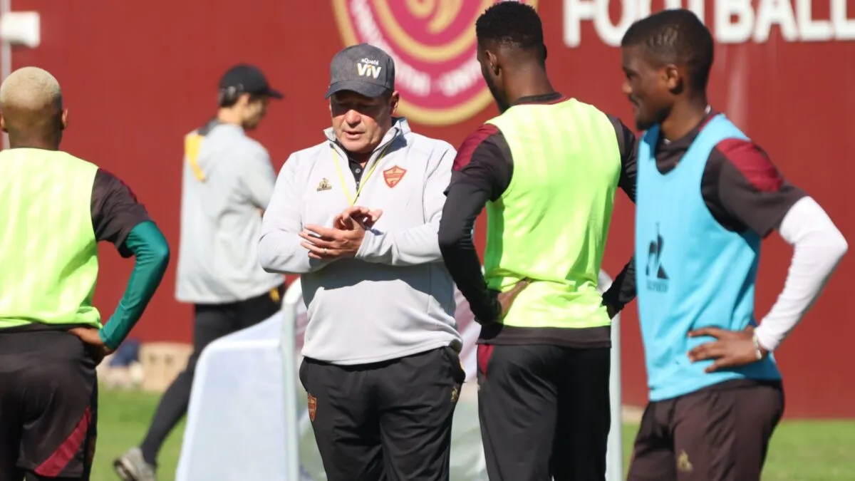 Poor Stellies! Pirates to snatch another star? Barker responds