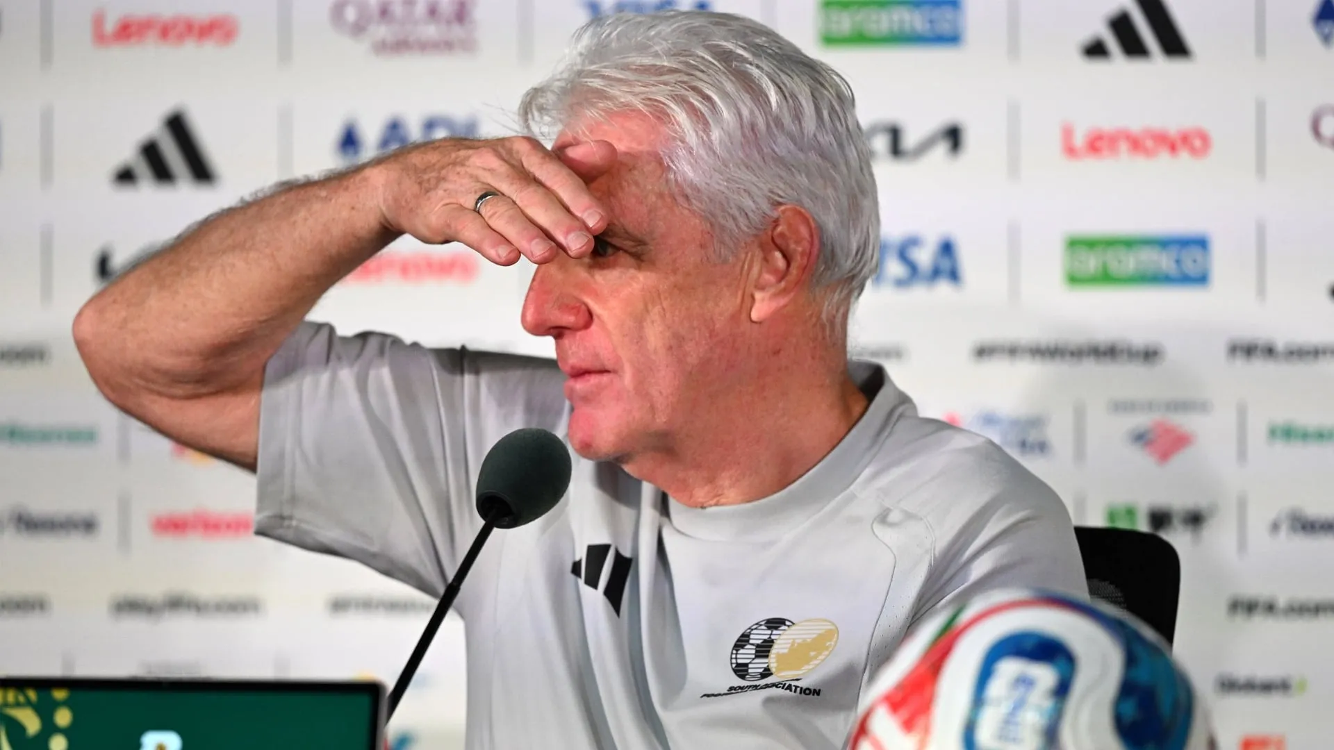 Bafana&rsquo;s Broos not concerned with critics: &lsquo;I have coached for 40 years, I don&rsquo;t listen to trash!&rsquo;