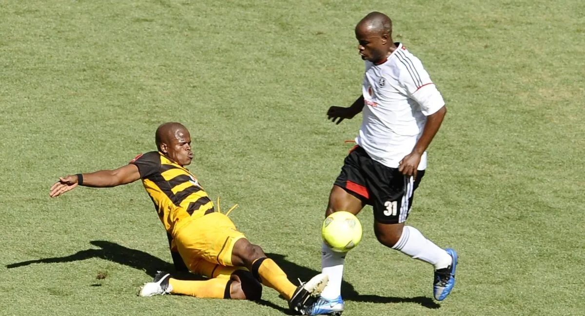 Ex-Kaizer Chiefs striker offers friendly advice to Mfundo Vilakazi and Co