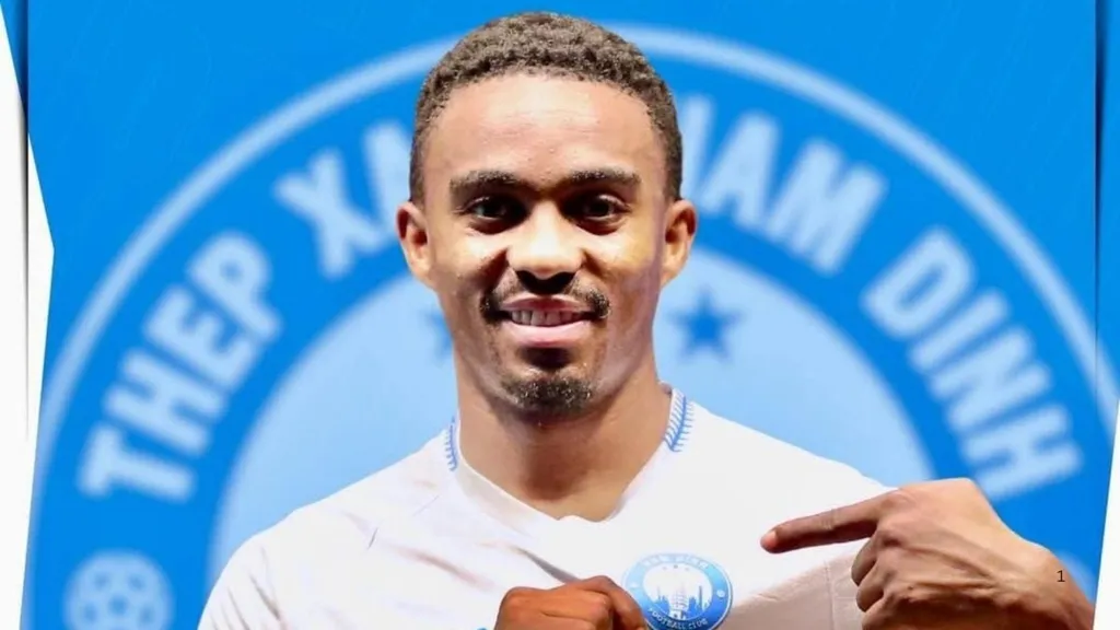 Njabulo Blom has signed for Vietnamese champions Thep Xanh Nam Dinh FC.