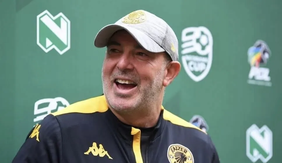 Kaizer Chiefs secure midfielder with contract extension