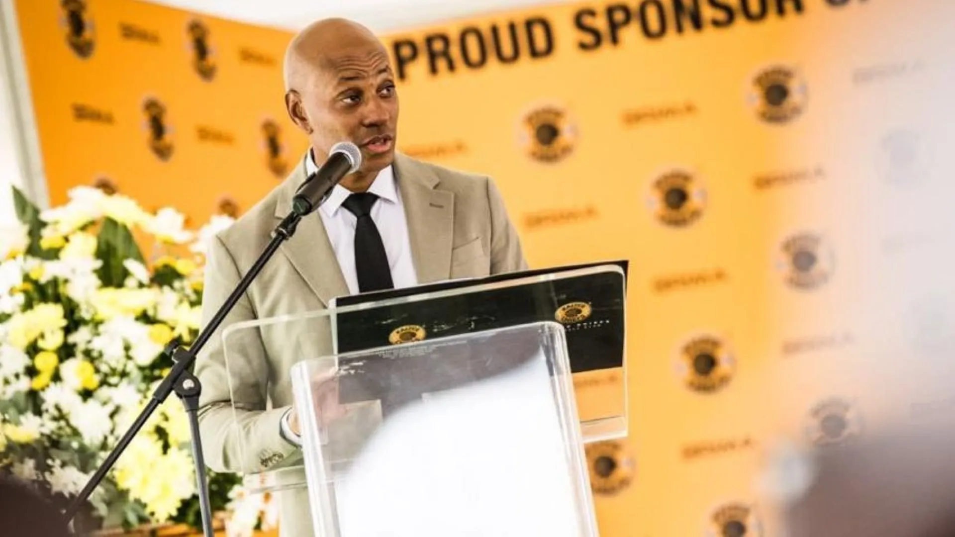 Kaizer Chiefs Transfer News: Amakhosi reignite interest in Portuguese-based star