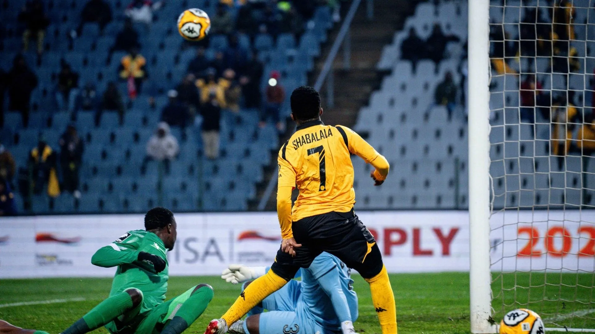 Mduduzi Shabalala of Kaizer Chiefs in action against Siwelele FC.