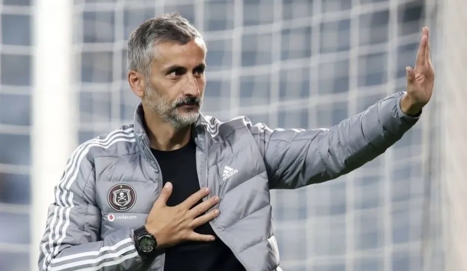 Manyisa &ndash; Riveiro&rsquo;s advantage over Nabi ahead of Soweto derby