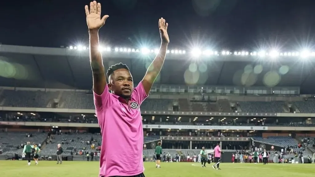 Paseka Mako Orlando Pirates