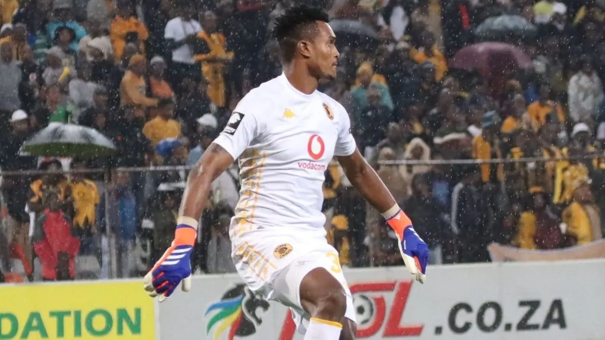 Fiacre Ntwari’s sub refusal: Signs of cracks at Chiefs? Kaze responds