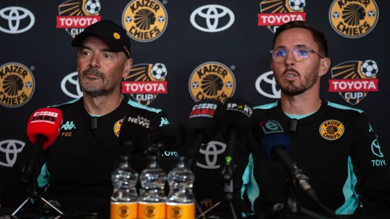 &lsquo;He&rsquo;s not in my plans&rsquo; &ndash; Da Cruz shuts door on Kaizer Chiefs midfielder