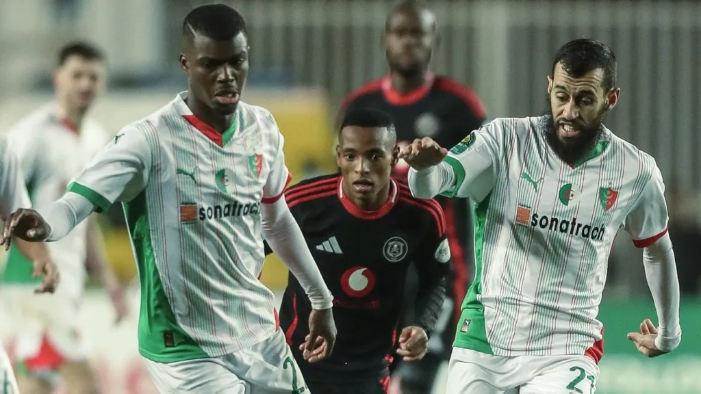 Relebohile Mofokeng Orlando Pirates vs MC Alger