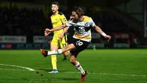 Kaizer Chiefs’ new midfield general arrives in SA to complete transfer